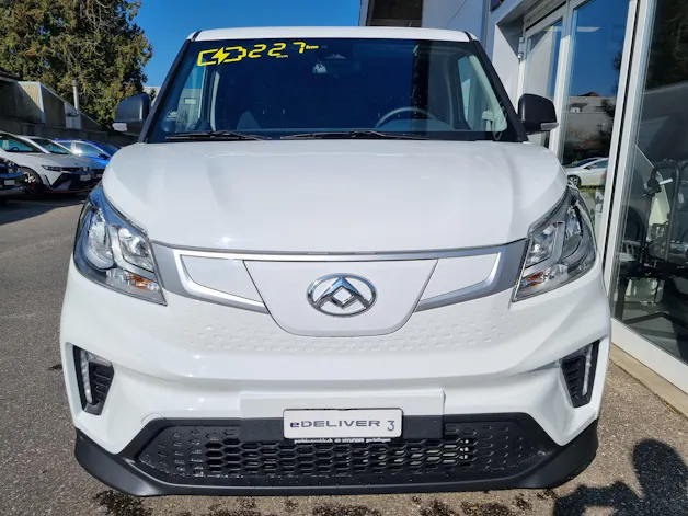 Maxus eDELIVER 3 Kastenaufbau L1H1 50kWh