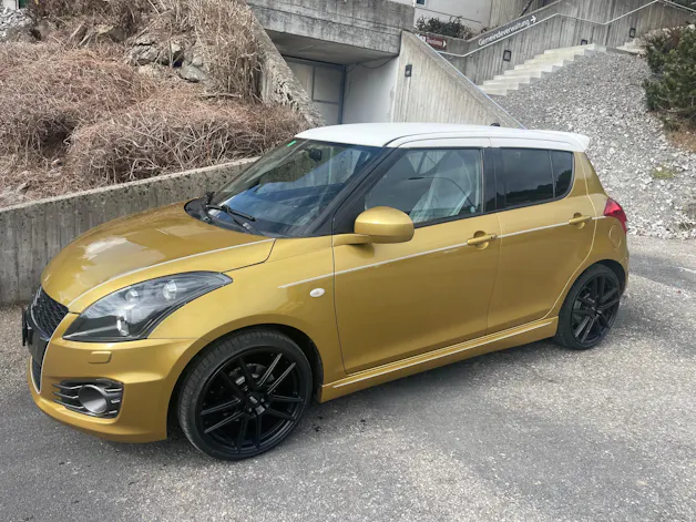 Suzuki Swift 1.6i 16V Sport Sergio Cellano