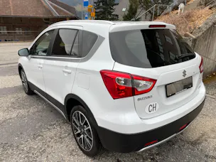 Suzuki SX4 S-Cross 1.6 TD PizSulai 4WD TCSS