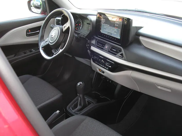 Suzuki Swift 1.2 Sakura Hybrid 4x4