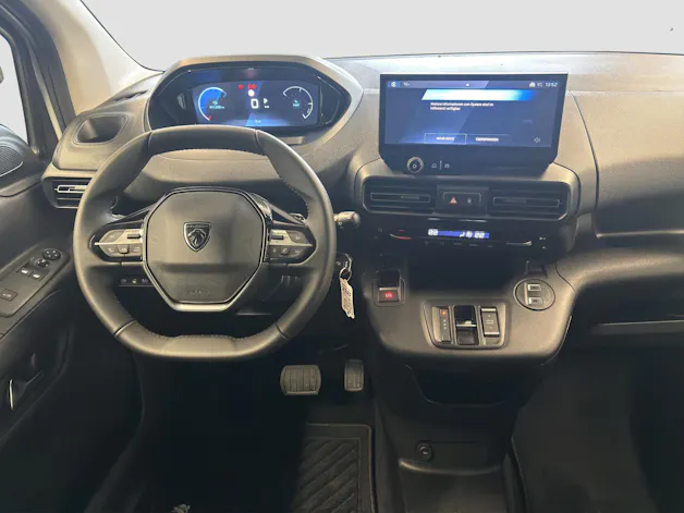Peugeot e-Partner Kaw. 800 Long 50 kWh