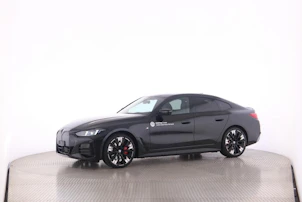 Fahrzeugbild BMW i4 xDrive40