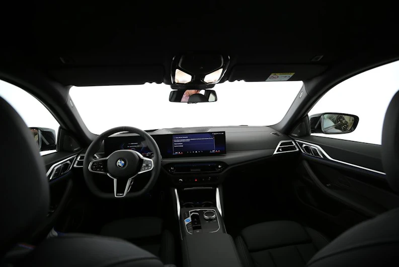 Fahrzeugbild BMW i4