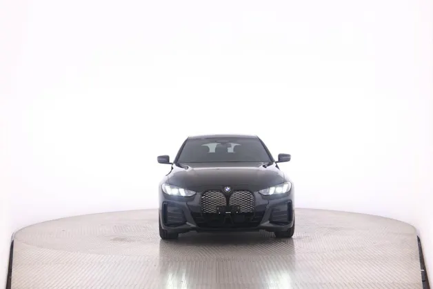 BMW i4 xDrive40