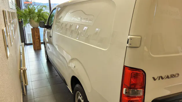 Opel Vivaro Cargo XL 2.0 D 144 S/S