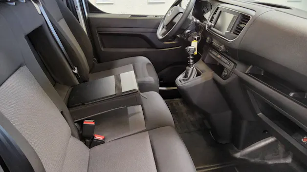 Opel Vivaro Cargo 2.7 t M 2.0 D 144 S/S