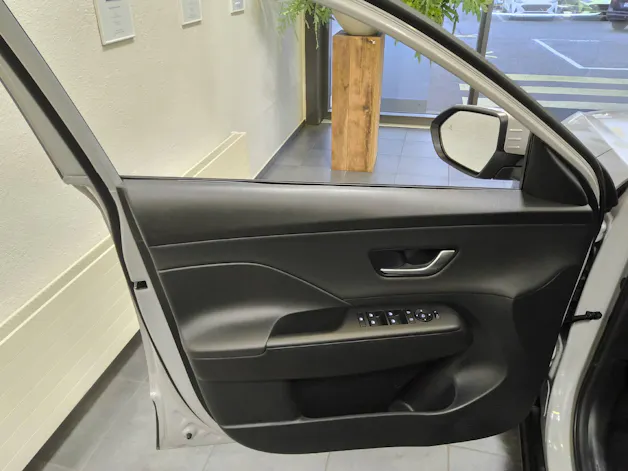 Hyundai Kona 1.6 GDi Hybrid Amplia