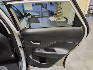Hyundai Kona 1.6 GDi Hybrid Amplia