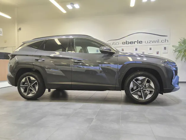 Hyundai Tucson 1.6 T-GDi HEV Amplia 4WD