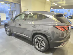 Hyundai Tucson 1.6 T-GDi HEV Amplia 4WD