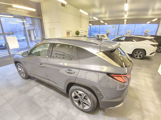 Hyundai Tucson 1.6 T-GDi HEV Amplia 4WD