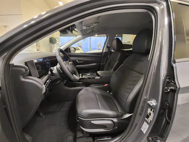 Hyundai Tucson 1.6 T-GDi HEV Amplia 4WD