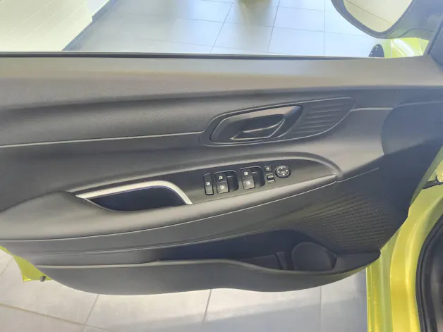 Hyundai i20 1.0 T-GDi Amplia