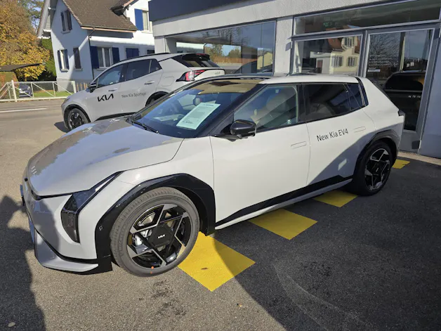 Kia EV4 81 kWh GT-Line