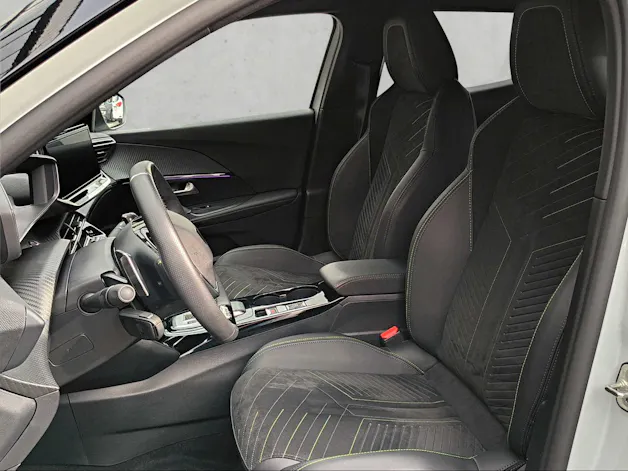 Peugeot 2008 1.2 PureTech 130 GT