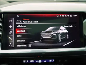 Audi Q4 e-tron Sportback 55 S line quattro