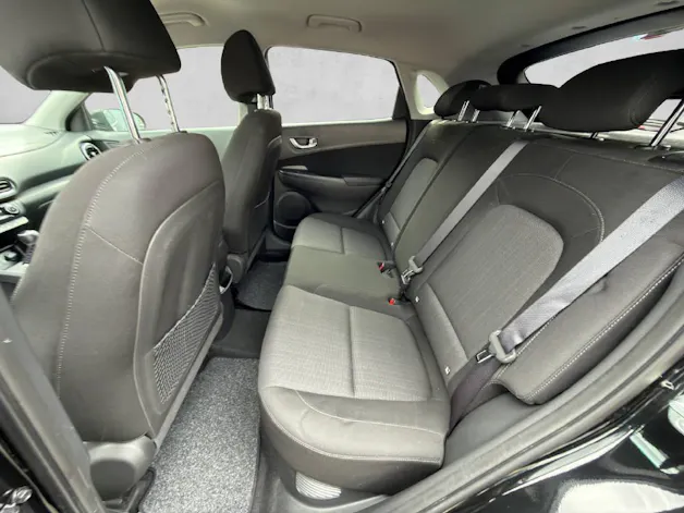Hyundai Kona 1.6 GDi Hybrid Amplia