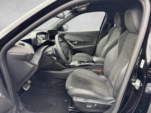 Peugeot 2008 1.2 PureTech 130 GT