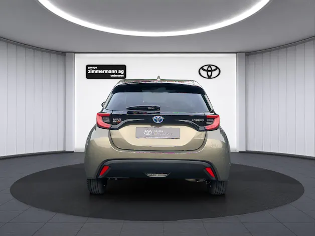 Toyota Yaris 1.5 VVT-i HSD Trend