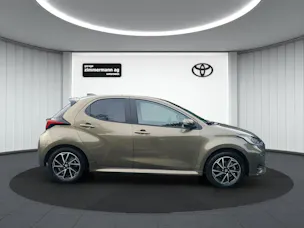 Toyota Yaris 1.5 VVT-i HSD Trend