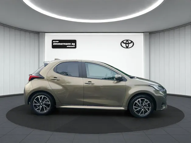 Toyota Yaris 1.5 VVT-i HSD Trend