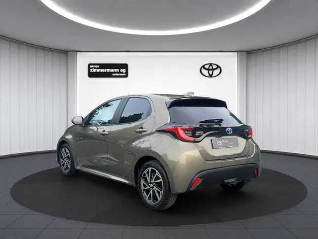 Toyota Yaris 1.5 VVT-i HSD Trend