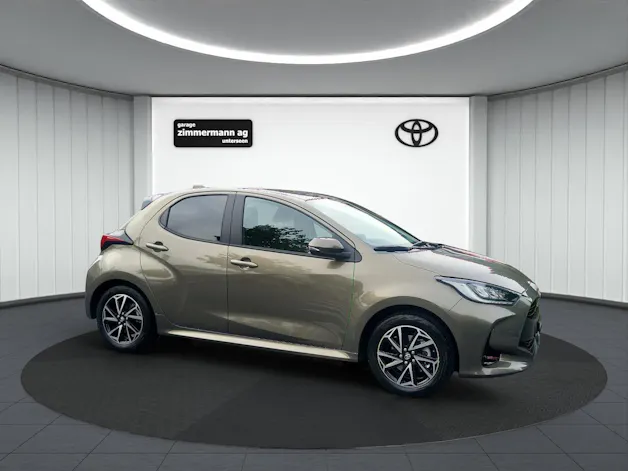 Toyota Yaris 1.5 VVT-i HSD Trend
