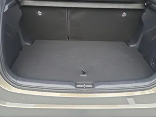 Toyota Yaris 1.5 VVT-i HSD Trend