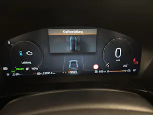 Ford Kuga 2.5 Hybrid ST-Line X 4x4