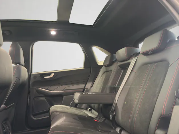 Ford Kuga 2.5 Hybrid ST-Line X 4x4