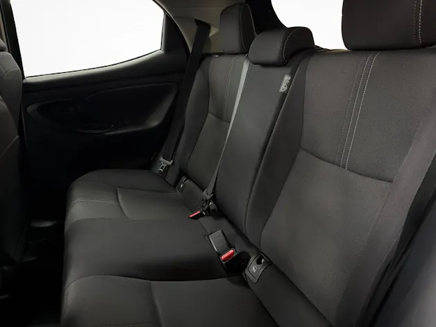 Toyota Yaris 1.5 VVT-i HSD Trend