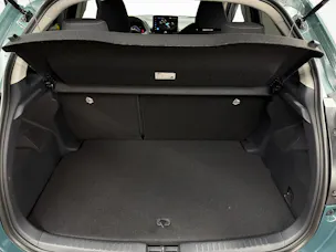 Toyota Yaris 1.5 VVT-i HSD Trend