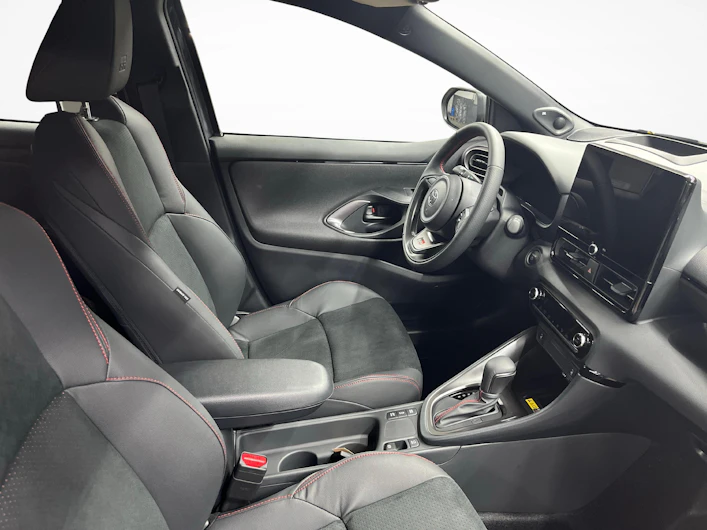 Fahrzeugbild TOYOTA YARIS