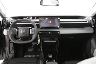 https://vehicle.imgix.net/4337974/aba03dc1-88c7-41fd-9a89-661344d27d00.jpg