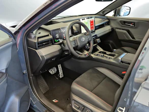 https://vehicle.imgix.net/4337999/da217c0f-a048-4787-9f6c-c329e3b795ad.jpg