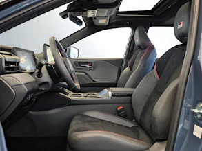 https://vehicle.imgix.net/4337999/f7661ebf-7152-4fe1-a813-3a5569c2f307.jpg