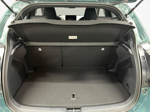 https://vehicle.imgix.net/4338010/6fda29cc-606a-4d36-aa44-588eb516a3cd.jpg