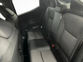 https://vehicle.imgix.net/4338010/95b3c601-2ade-4cf1-ad95-3278c3cca565.jpg