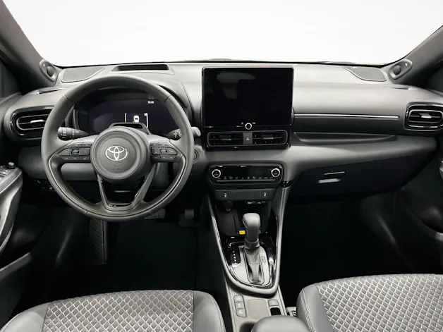 Toyota Yaris 1.5 VVT-i HSD Premium