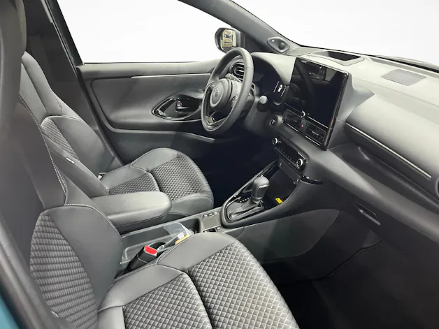 Toyota Yaris 1.5 VVT-i HSD Premium