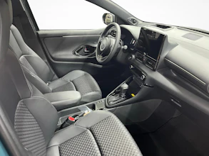 https://vehicle.imgix.net/4338010/d6c06d61-fa42-4edc-999a-7c104bcac7b5.jpg