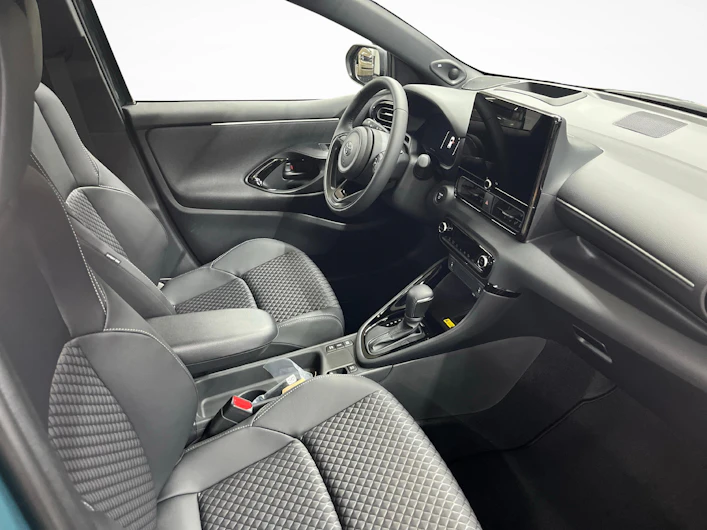 Fahrzeugbild TOYOTA YARIS