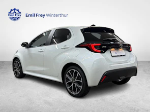 Fahrzeugbild TOYOTA Yaris 1.5 VVT-i HSD Trend