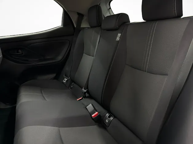 Toyota Yaris 1.5 VVT-i HSD Trend