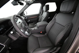 image du véhicule LAND ROVER Discovery 3.0 D I6 350 Dynamic HSE