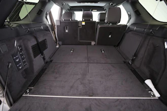 https://vehicle.imgix.net/4338023/c9a189dd-6442-40ae-98f5-559e2ad69853.jpg