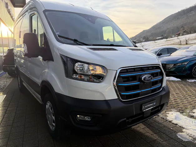Ford E-Transit Van 350 L2H2 68kWh Trend