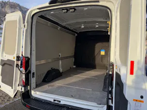 Ford E-Transit Van 350 L2H2 68kWh Trend