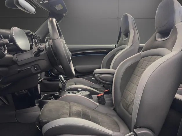 Mini Cabrio John Cooper Works