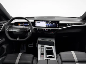 https://vehicle.imgix.net/4338048/48bf7365-44ef-4134-902d-805c68fb227e.jpg